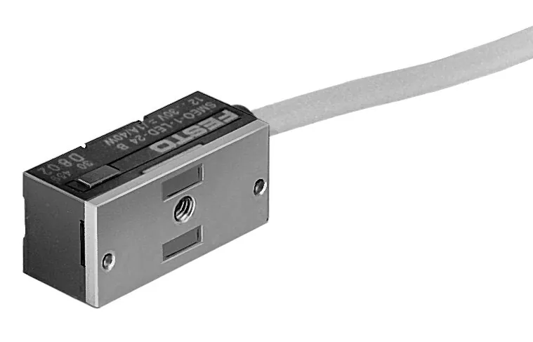 Датчик положения Festo SMEO-1-LED-24-K5-B