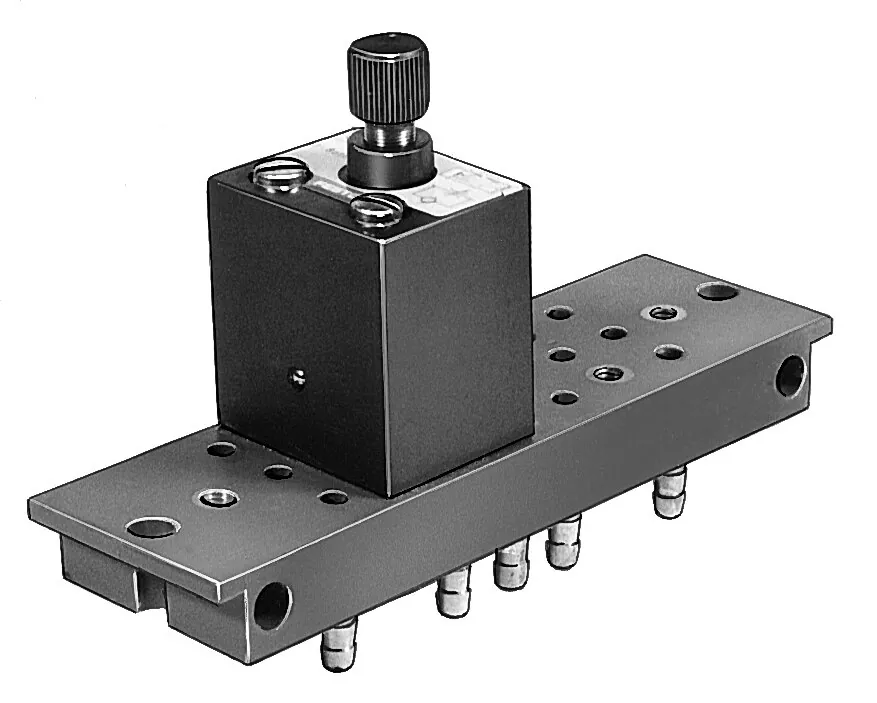Дроссель с обратным клапаном Festo GRF-PK-3