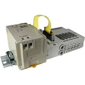 SS5Y3-45S3, Серия 3000, секционированная плита, монтаж на DIN-рейку, Omron G71 последовательный блок